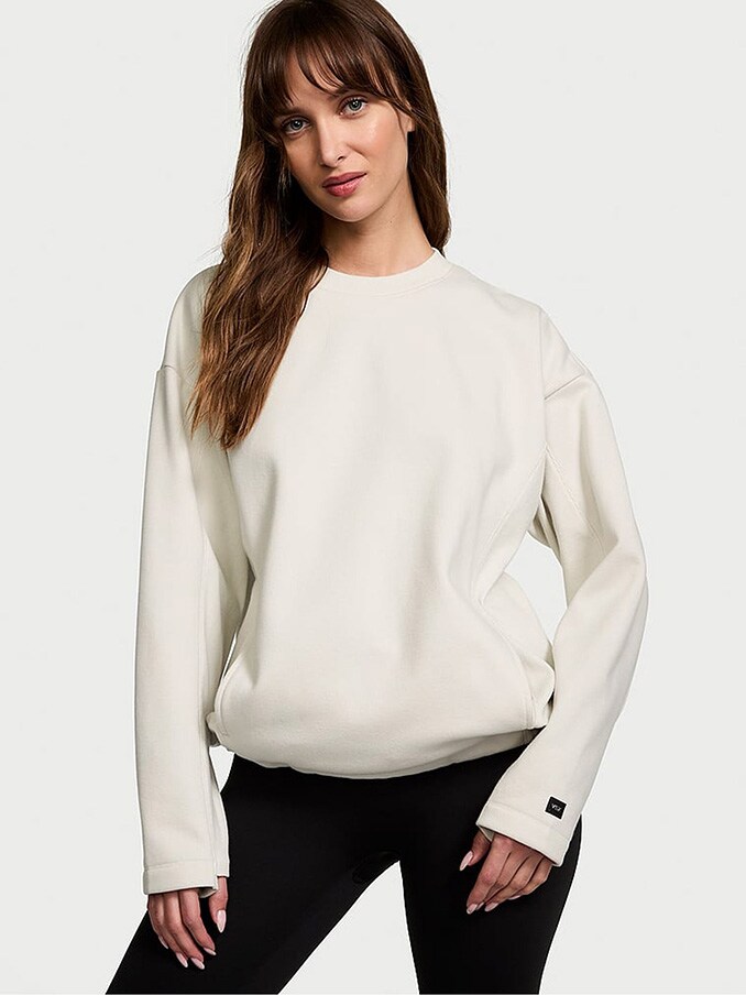 Hoodies & Sweatshirts